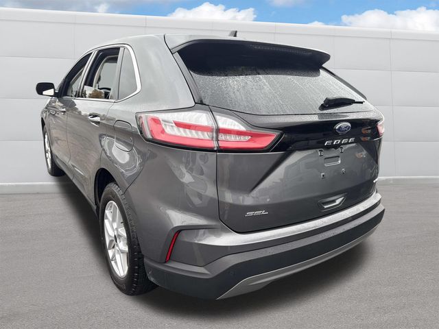 2024 Ford Edge SEL photo 3