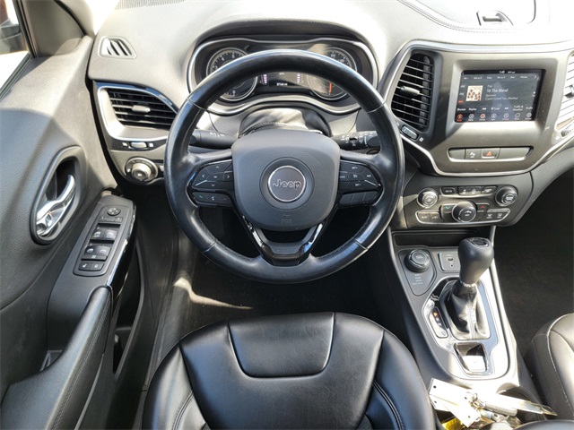 2020 Jeep Cherokee Altitude photo 26
