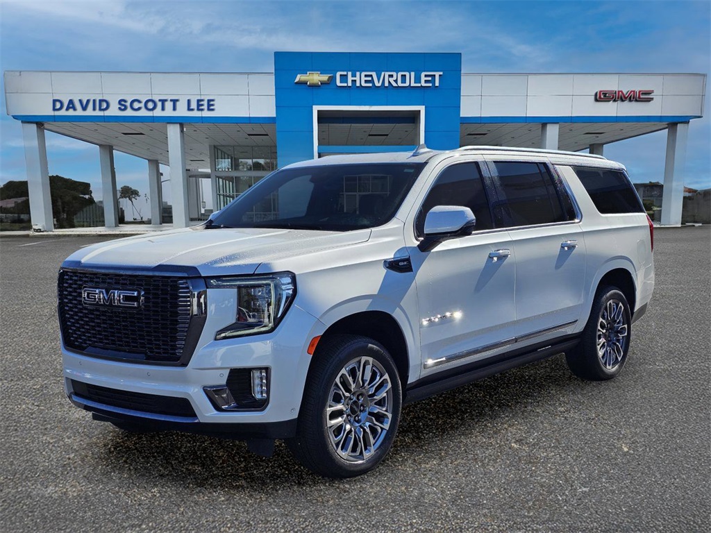 2023 GMC Yukon XL Denali Ultimate's photo