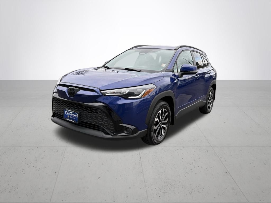 Used 2024 Toyota Corolla Cross SE with VIN 7MUFBABGXRV027078 for sale in Kansas City