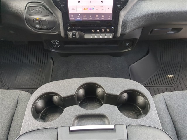 2025 Ram 2500 Tradesman photo 19