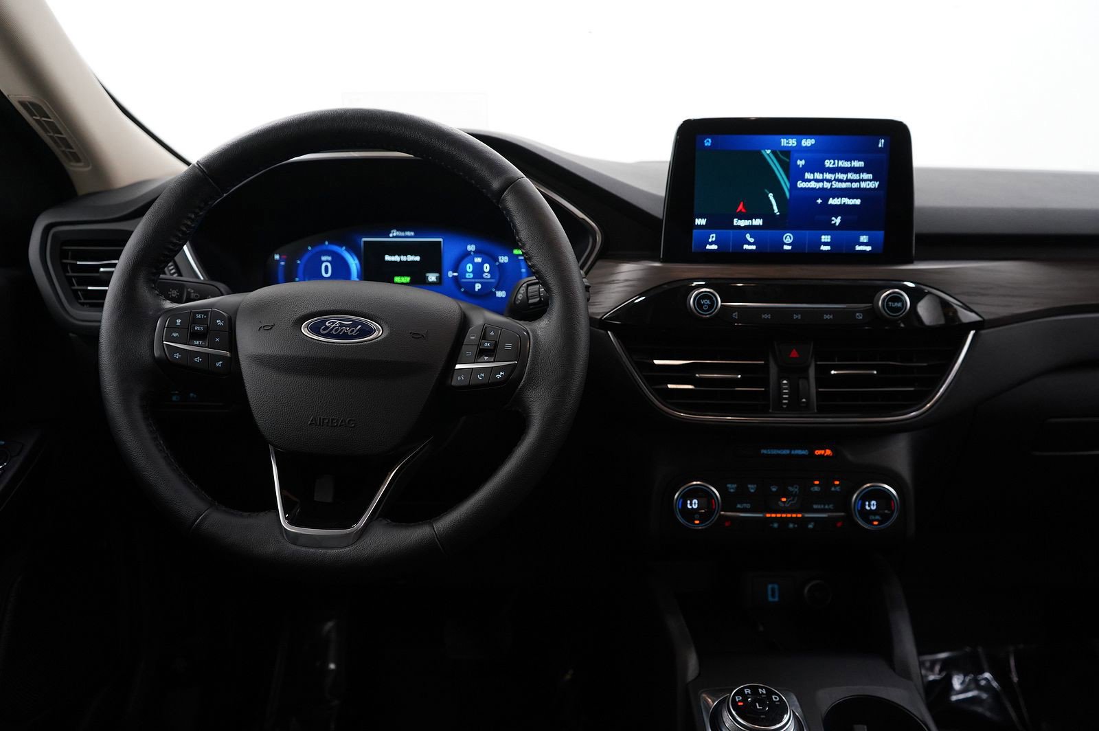 2020 Ford Escape Titanium Hybrid photo 11