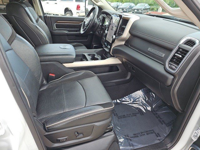 2024 Ram 2500 Laramie photo 13