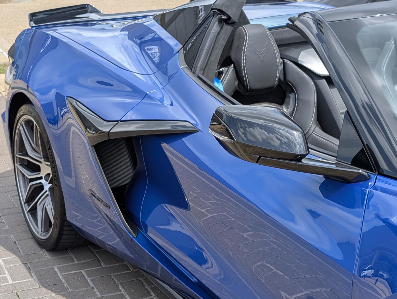 2023 Chevrolet Corvette Z06 3LZ photo 10