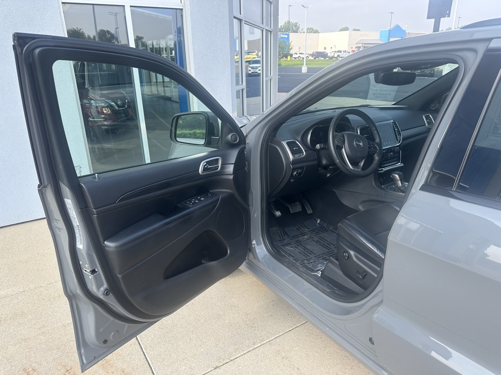2019 Jeep Grand Cherokee Altitude photo 9