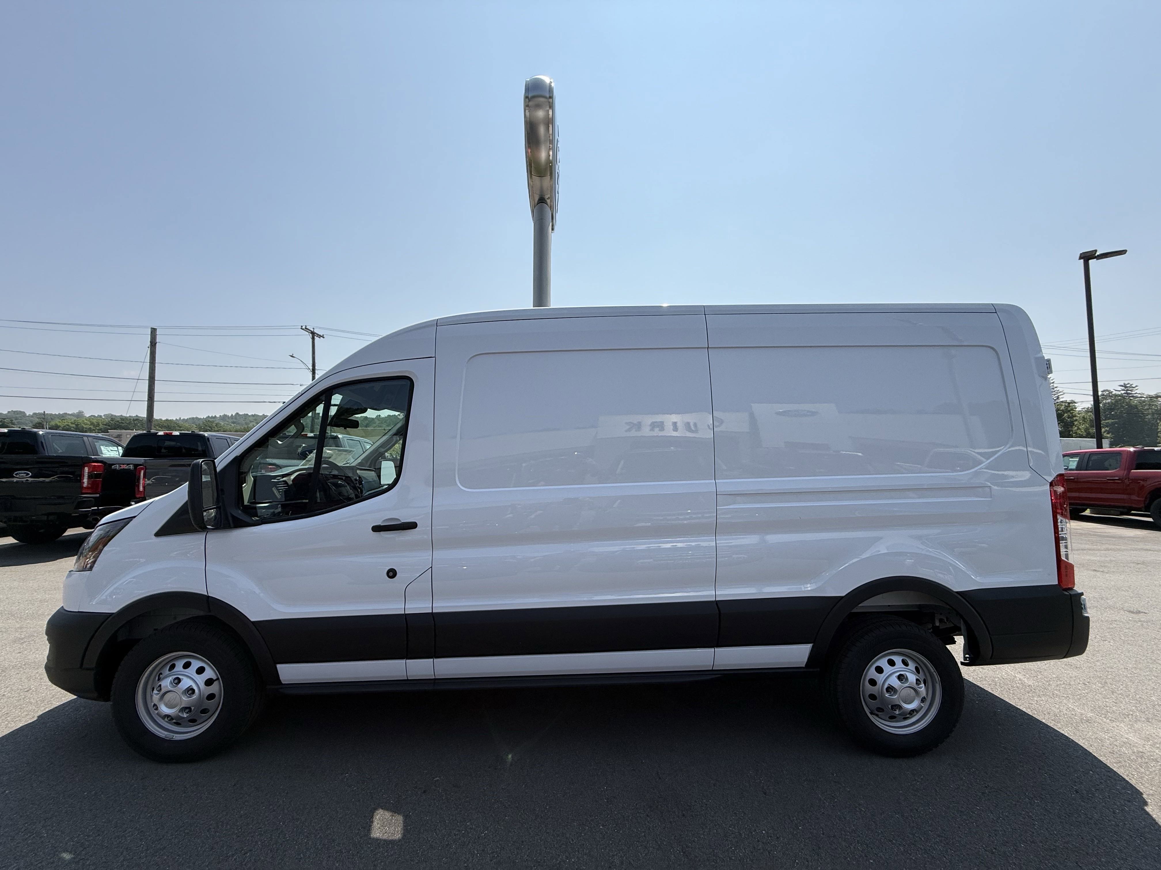 2025 Ford Transit Cargo Van photo 2