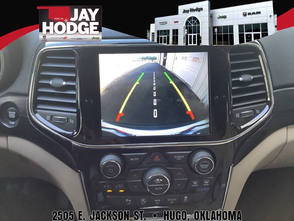 2022 Jeep Cherokee Laredo photo 15