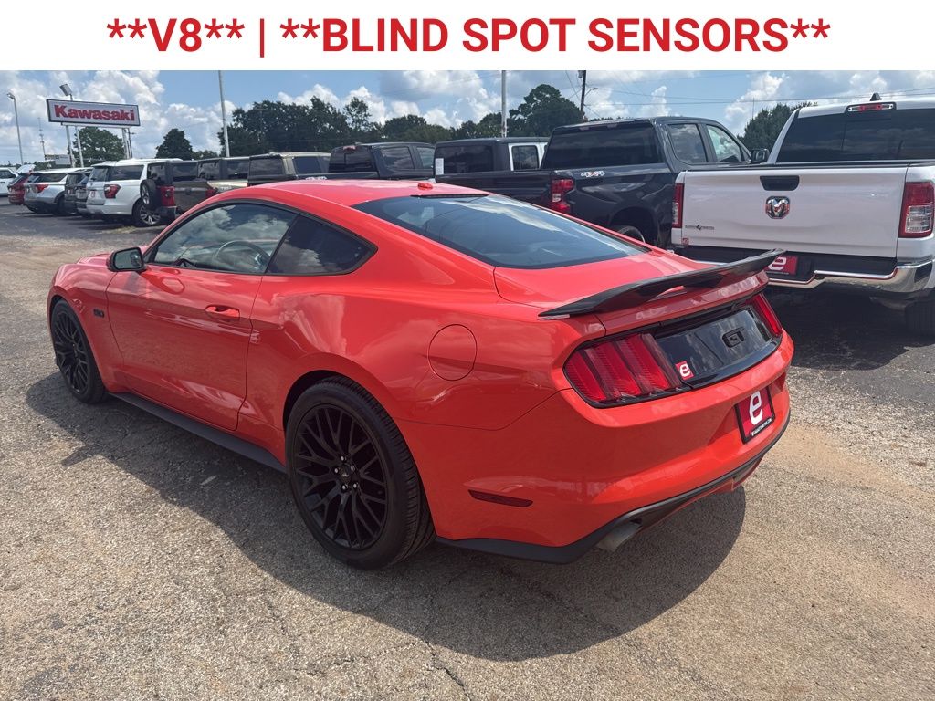 2016 Ford Mustang GT Premium photo 5