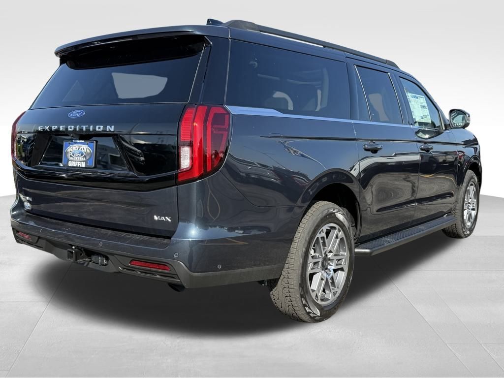 2025 Ford Expedition MAX photo 5