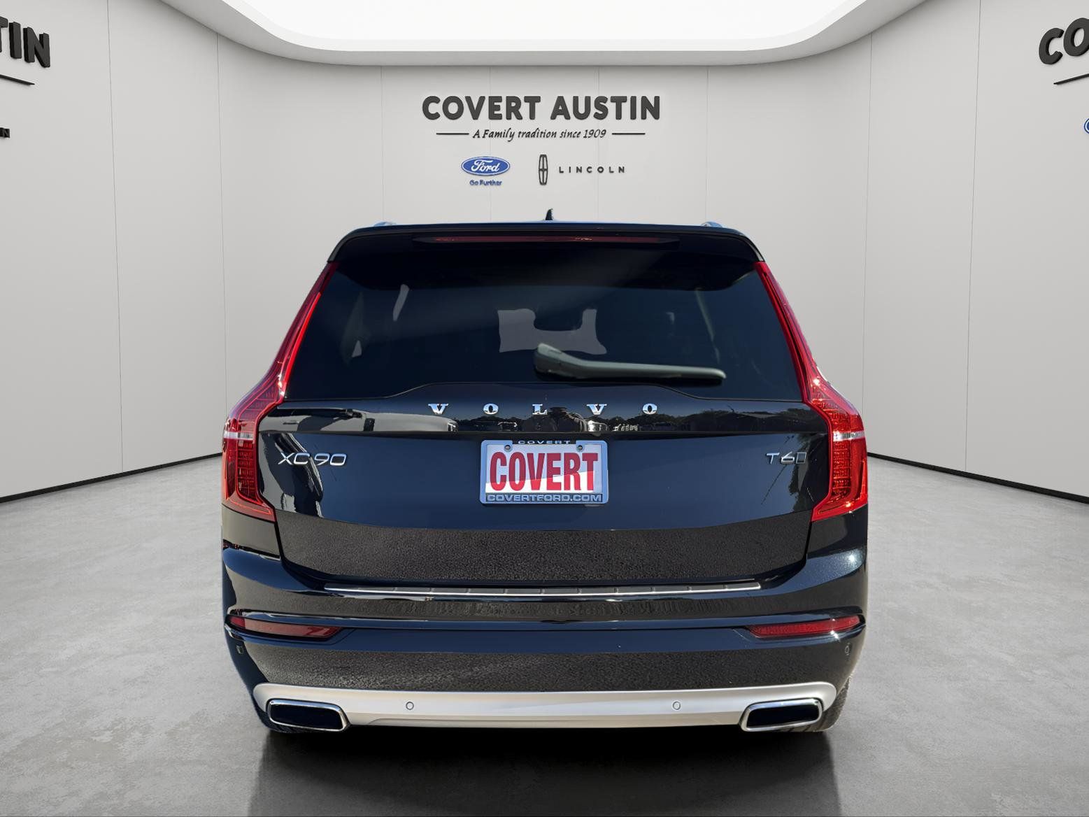 2021 Volvo XC90 T6 Momentum photo 3