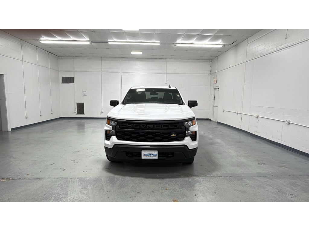 2025 Chevrolet Silverado 1500 Work Truck photo 2