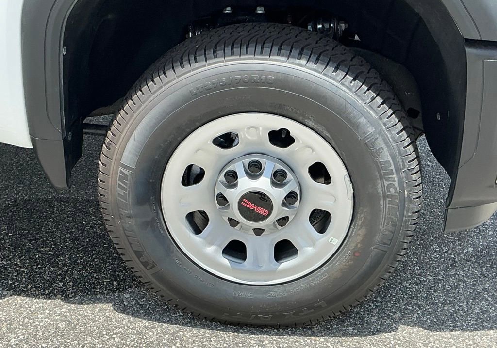 2025 Gmc Sierra 2500 HD Pro photo 4