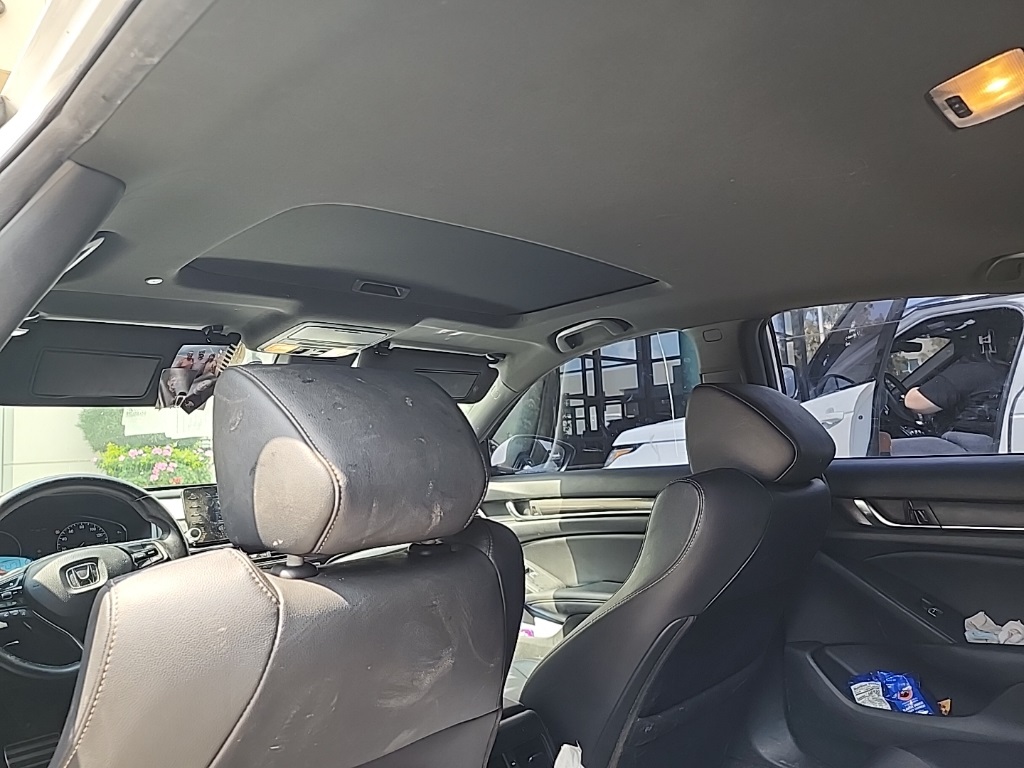 2019 Honda Accord Sport 2.0T photo 4