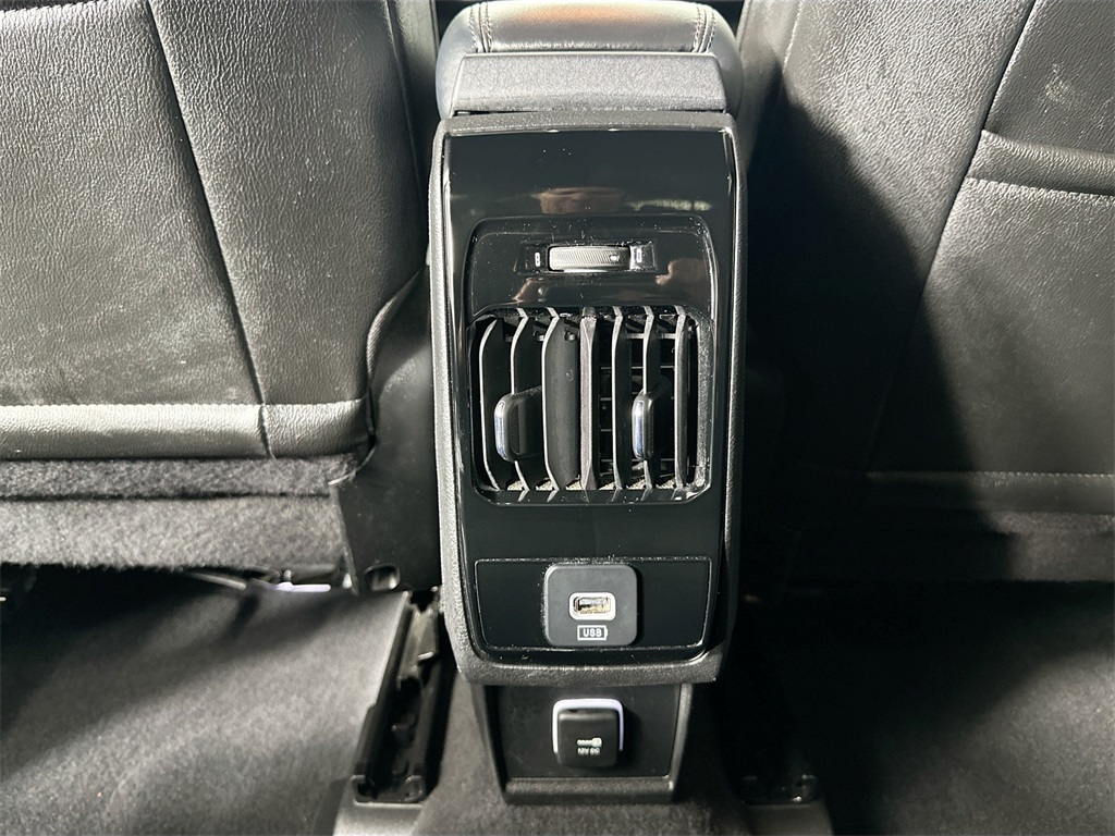2024 Jeep Compass Latitude photo 23
