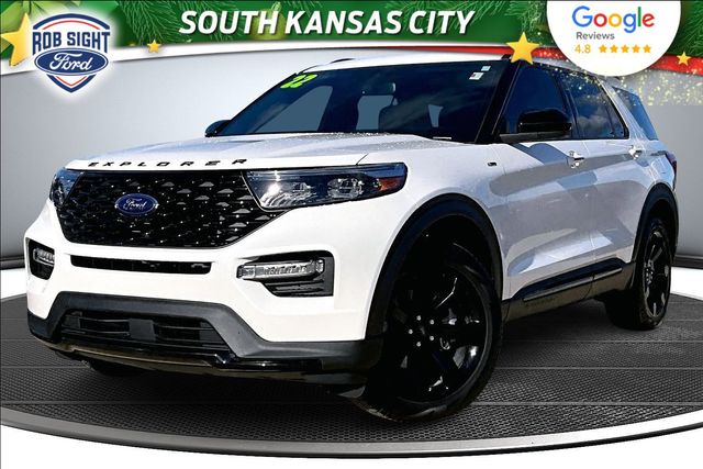 2023 Ford Explorer ST-LINE's photo