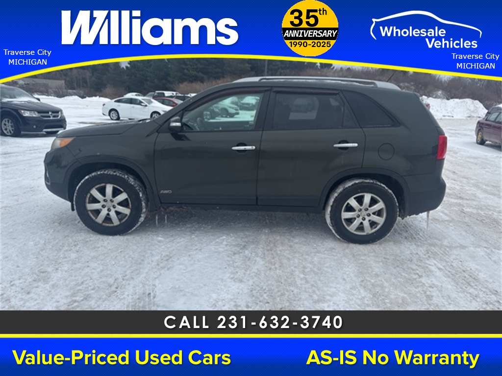 2011 Kia Sorento LX's photo