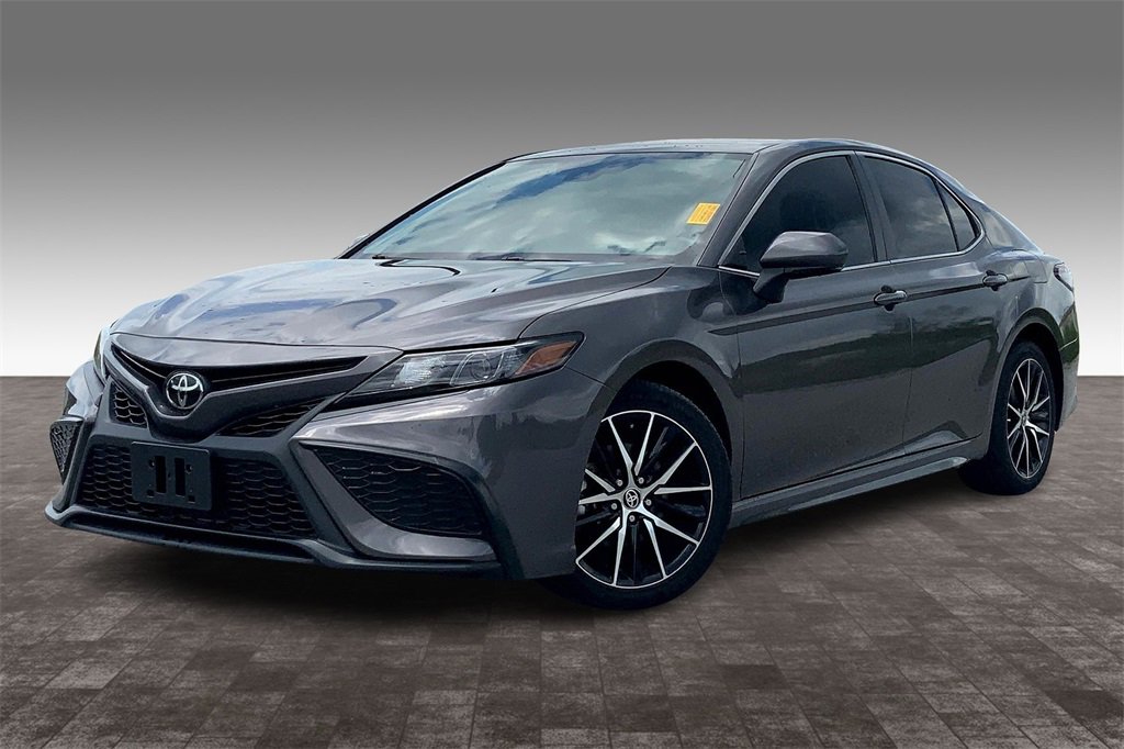 2023 Toyota Camry SE photo 2