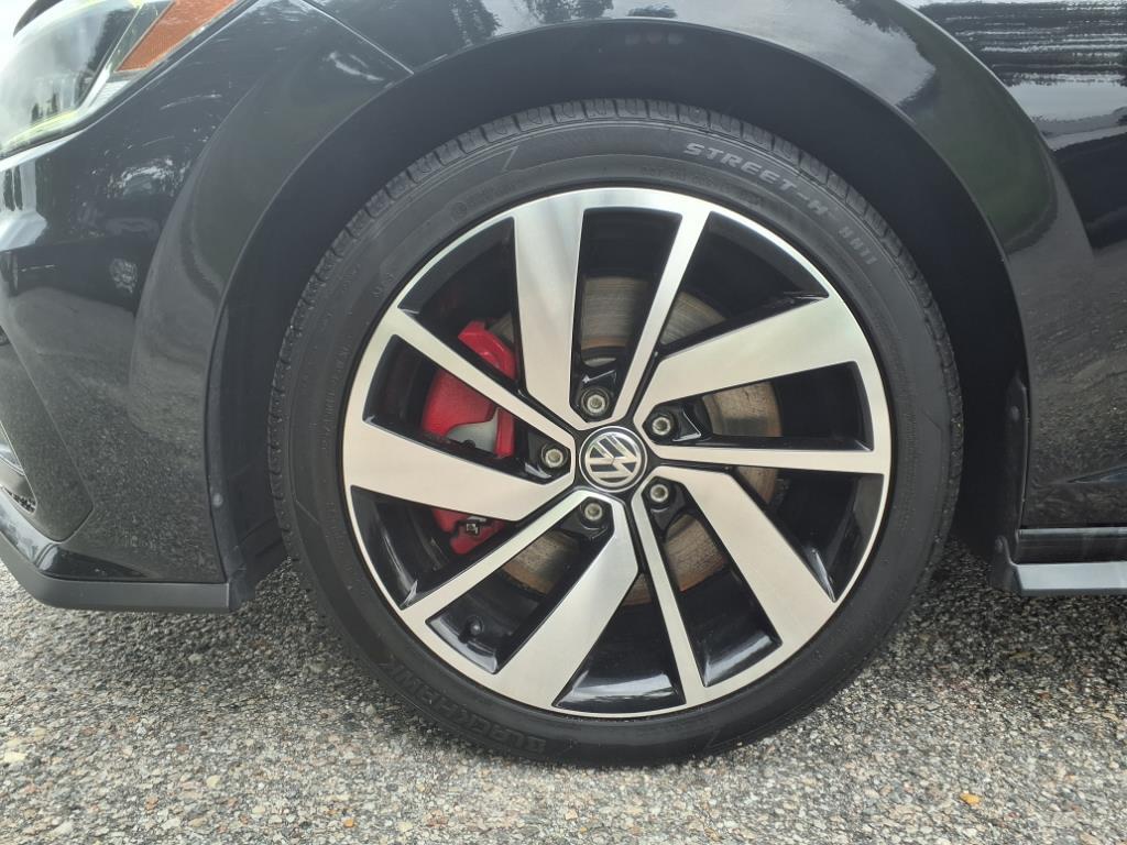 2021 Volkswagen Jetta GLI Autobahn photo 4