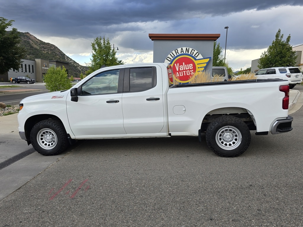 2023 Chevrolet Silverado 1500 photo 12