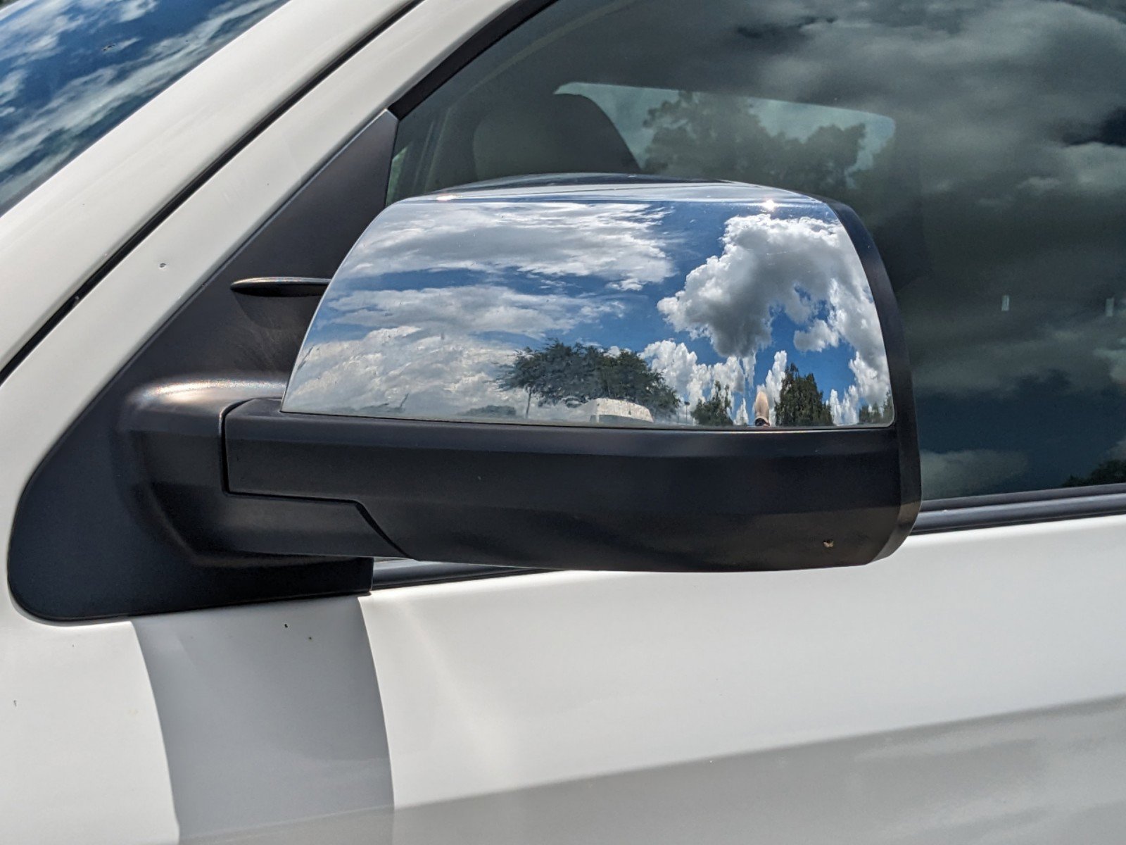 2019 Toyota Tundra Limited photo 10