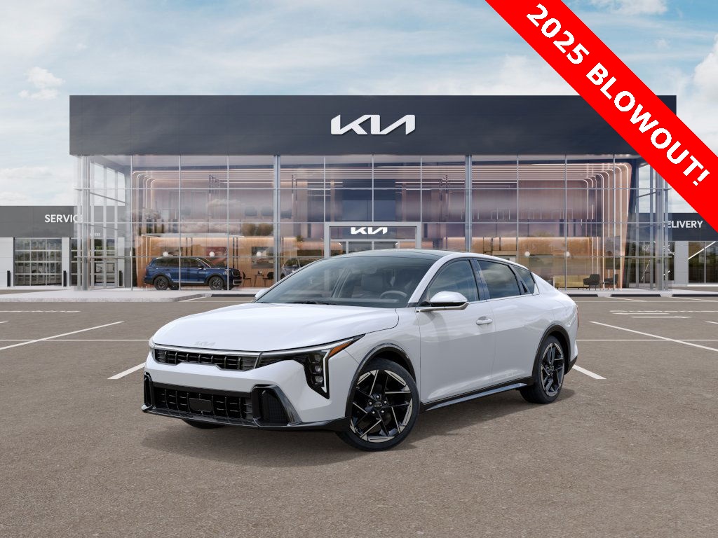 2025 Kia K4 GT-Line's photo