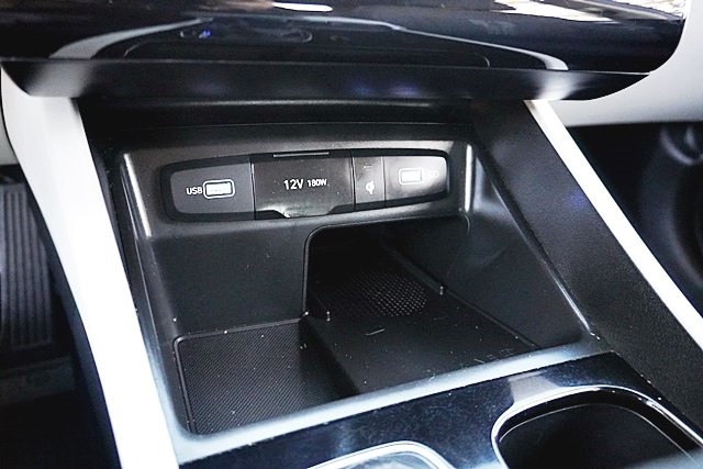 Used 2024 Gray Hyundai SEL image 28