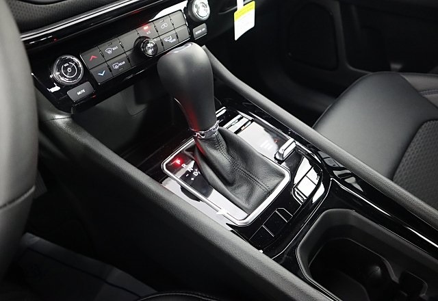 2025 Jeep Compass Latitude photo 15