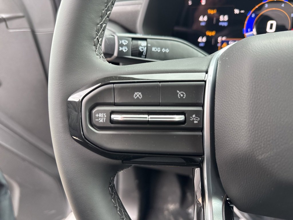 2025 Chevrolet Colorado LT photo 26