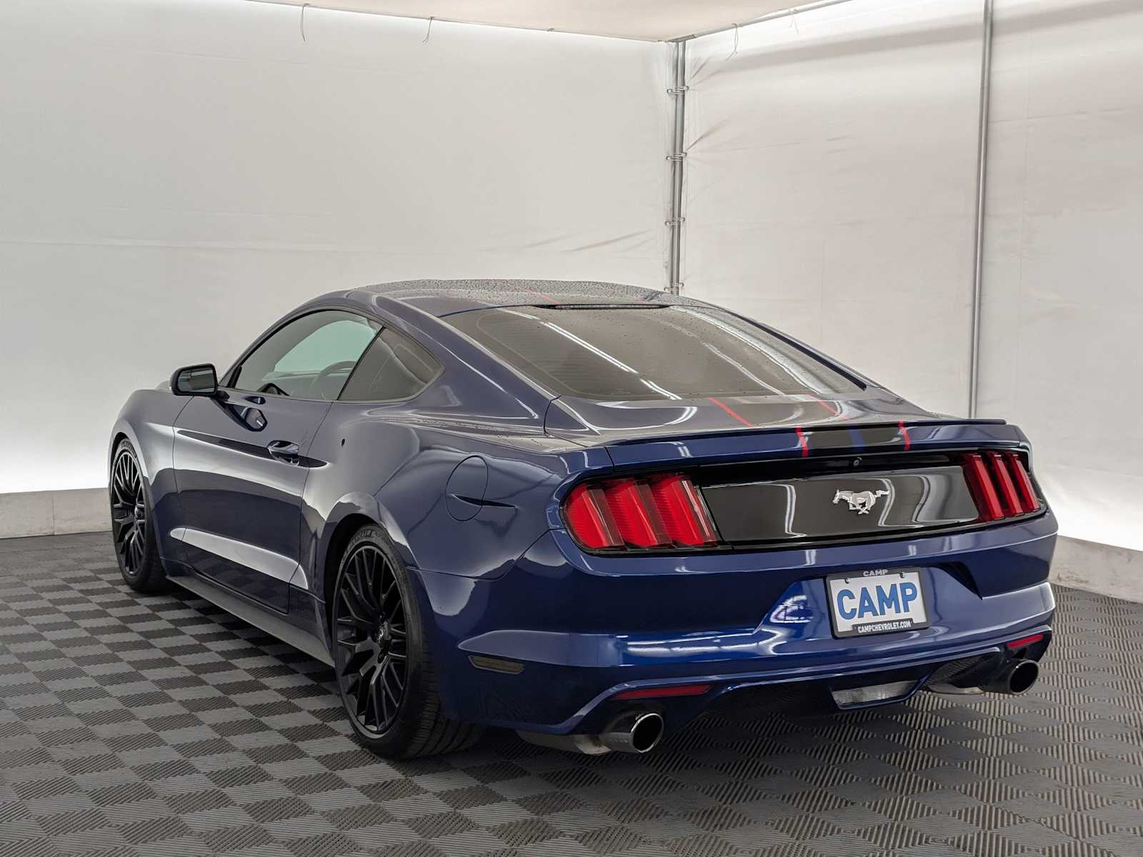 2016 Ford Mustang V6 photo 4