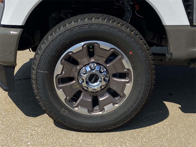 2026 Ford F-350 photo 4