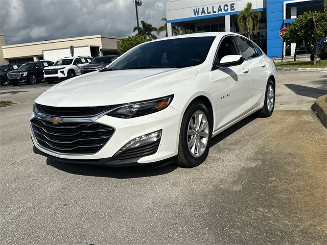 2023 Chevrolet Malibu 1LT photo 3