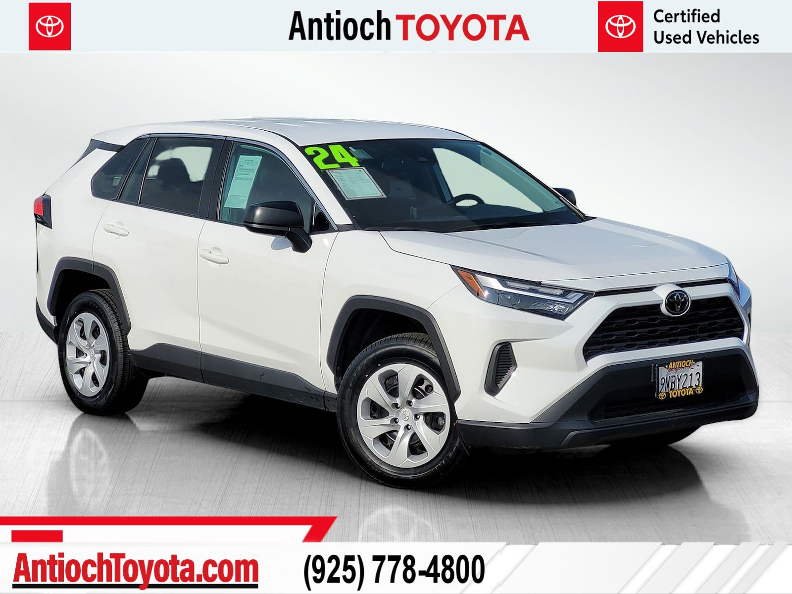 2024 Toyota RAV4 LE