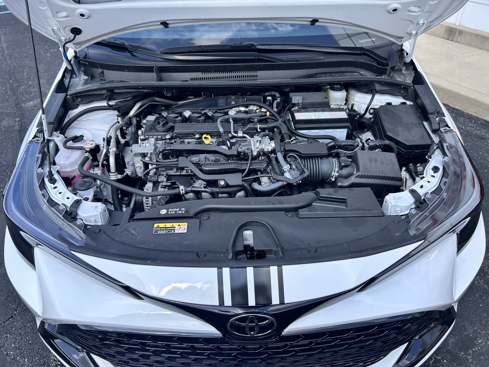 2025 Toyota Corolla SE photo 4