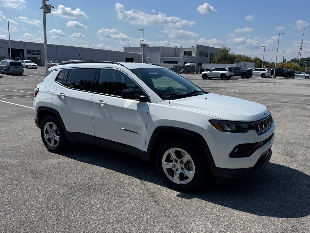 2024 Jeep Compass Latitude photo 5
