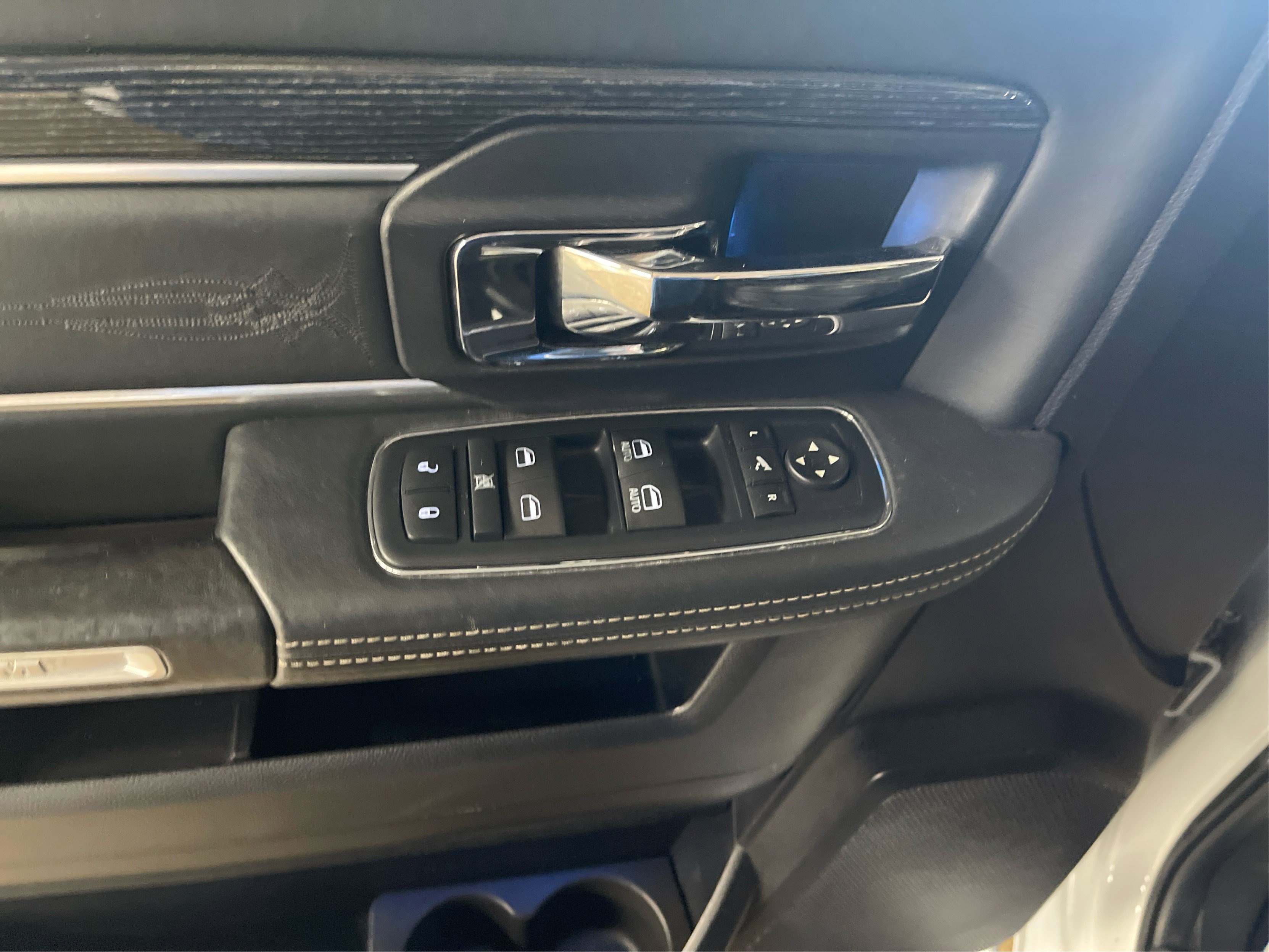 2015 Ram 1500 Laramie Limited photo 15