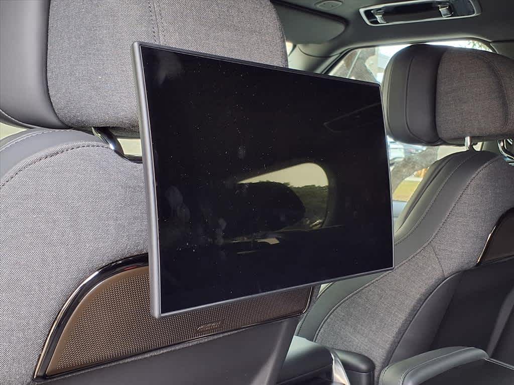 2025 Land Rover Range Rover SV - Photo 19