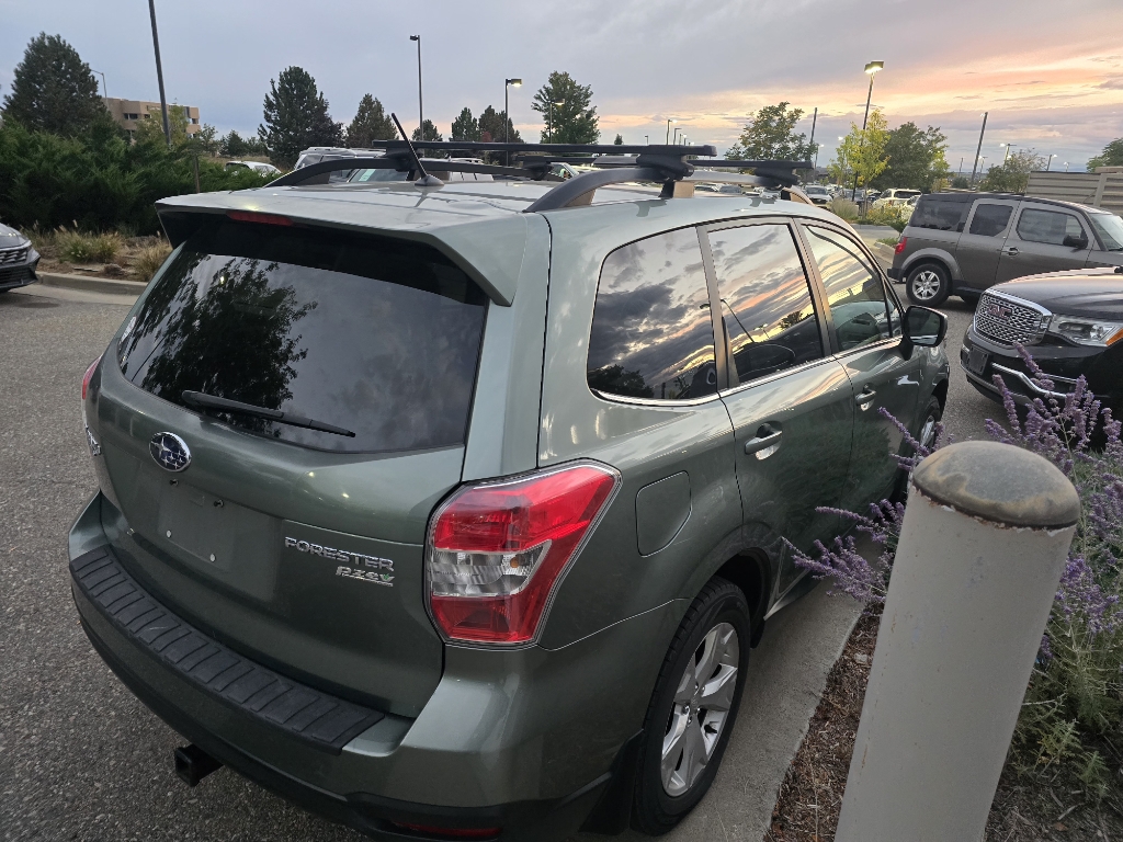 2015 Subaru Forester 2.5i Limited photo 4