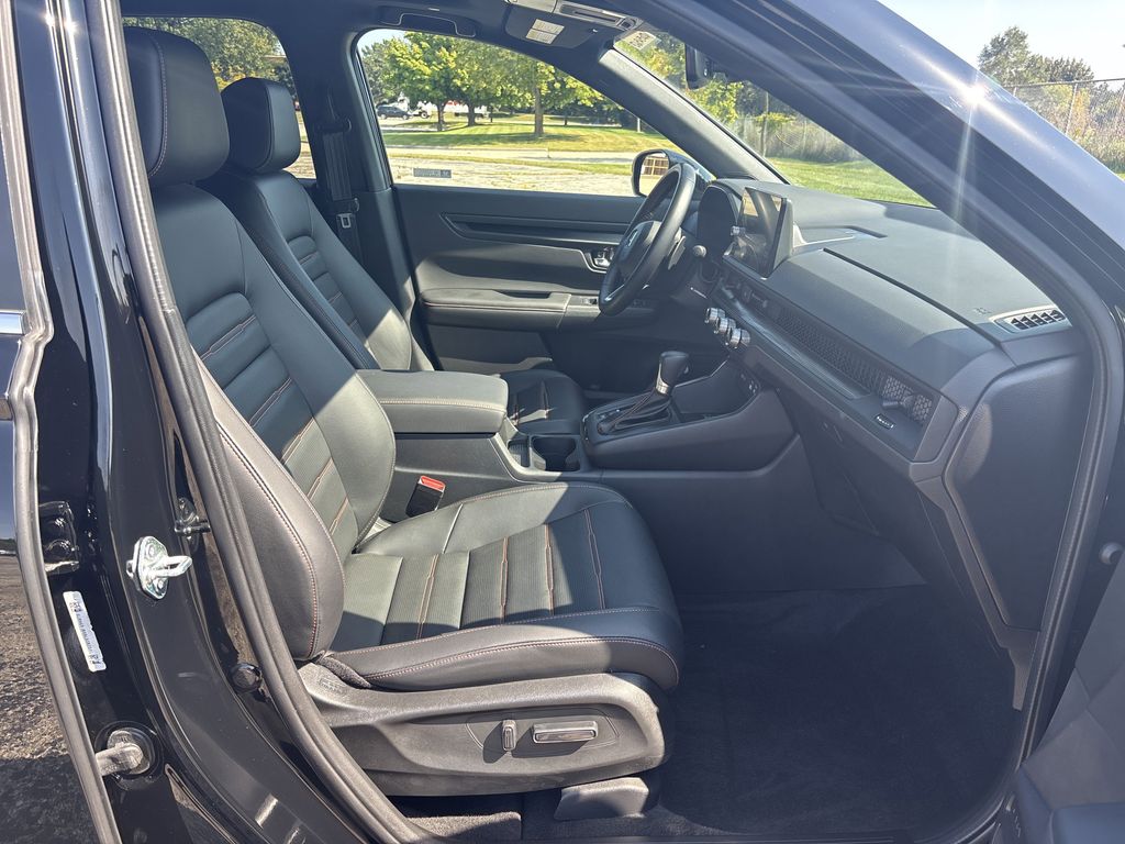 2025 Honda CR-V Hybrid Sport-L photo 27