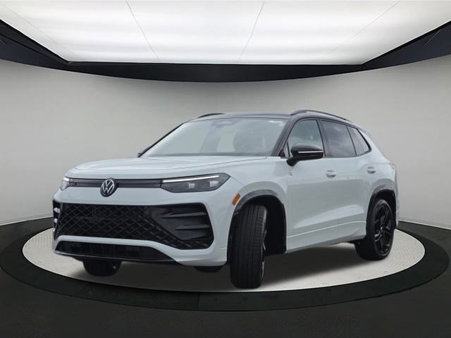 2025 Volkswagen Tiguan SE R-Line Black photo 2
