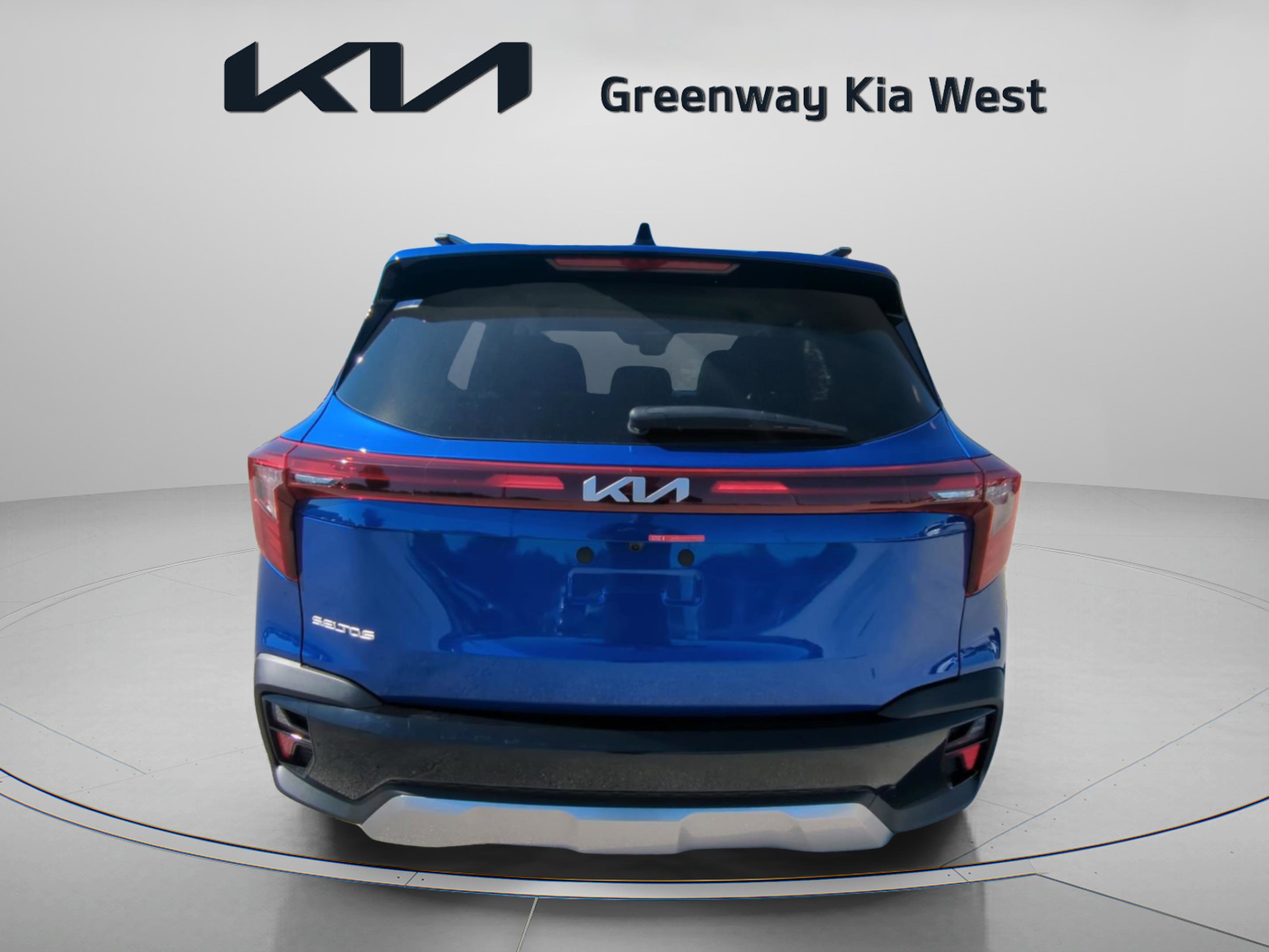 2026 Kia Seltos S photo 4