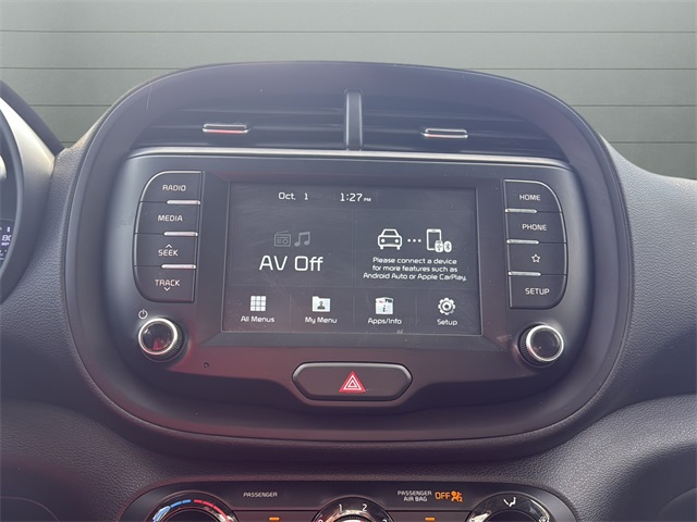 2021 Kia Soul LX photo 18
