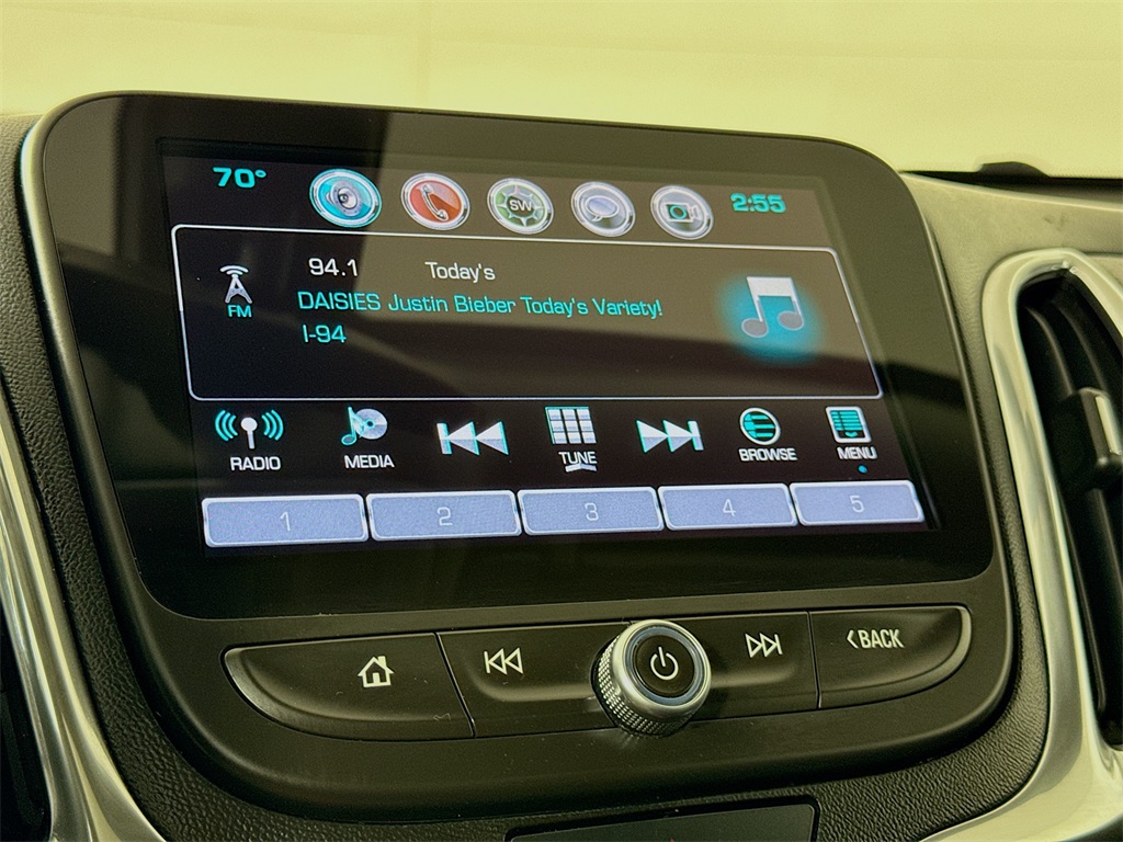 2018 Chevrolet Equinox Premier photo 29