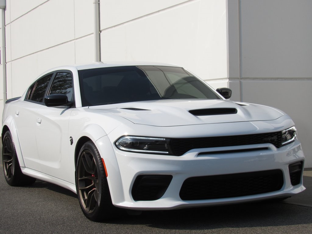 2023 Dodge Charger SRT8 Hellcat Widebody photo 2