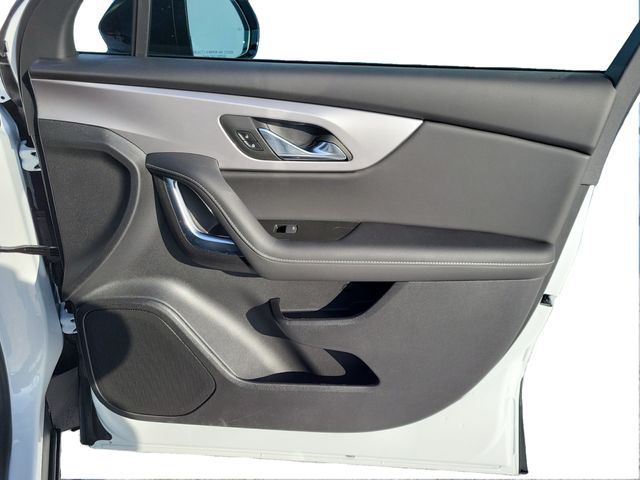 2025 Chevrolet Blazer 2LT photo 20
