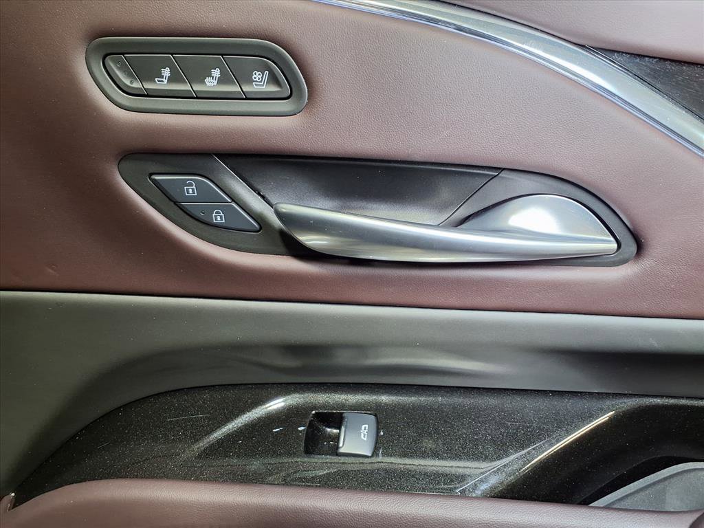 2024 Cadillac Escalade ESV Sport Platinum photo 17