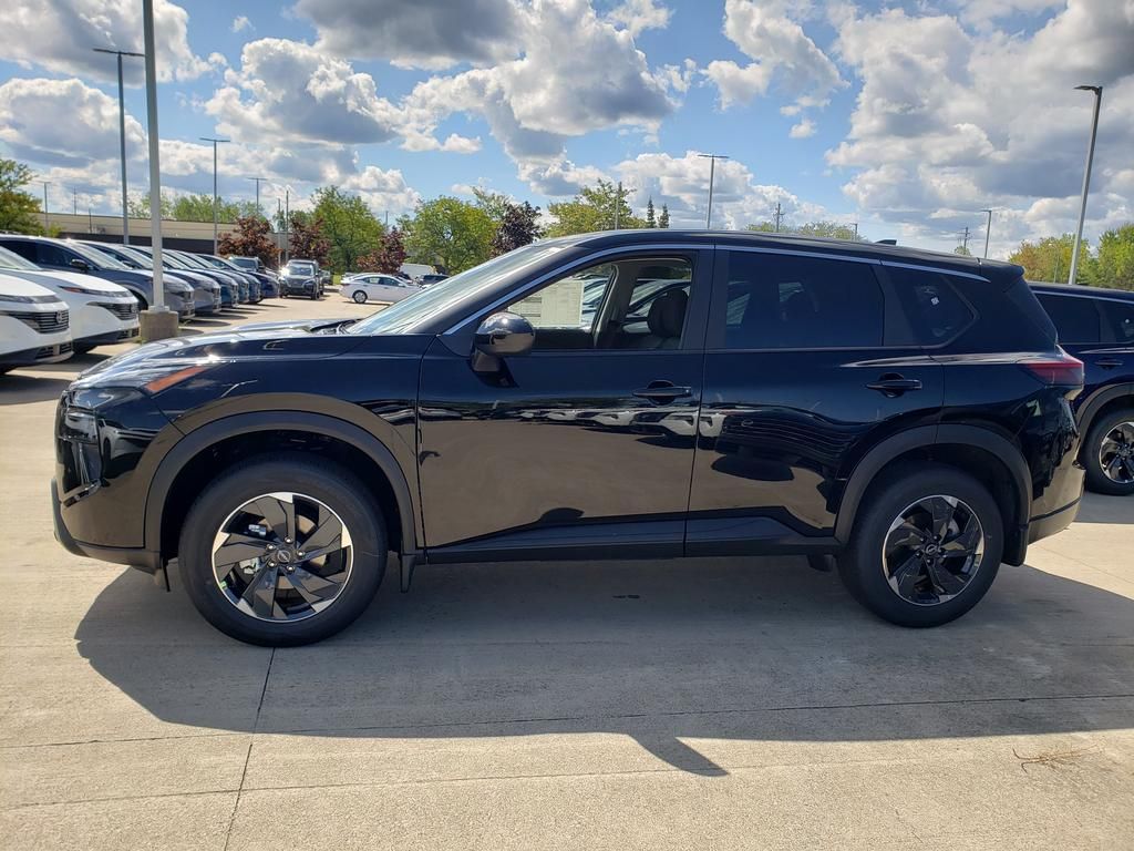 2026 Nissan Rogue SV photo 3
