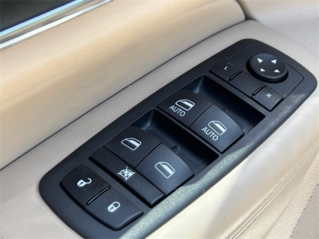 2022 Jeep Cherokee Limited photo 21