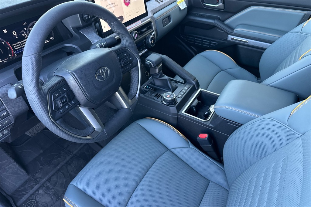 2025 Toyota Tacoma Trailhunter photo 10