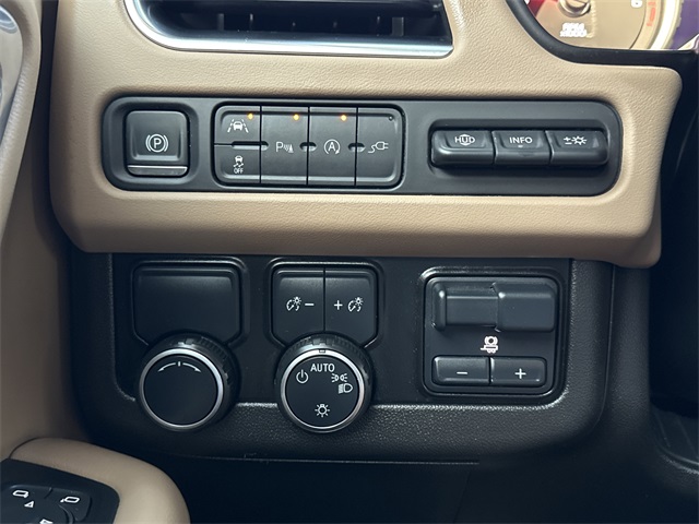 2021 Chevrolet Tahoe Premier photo 22