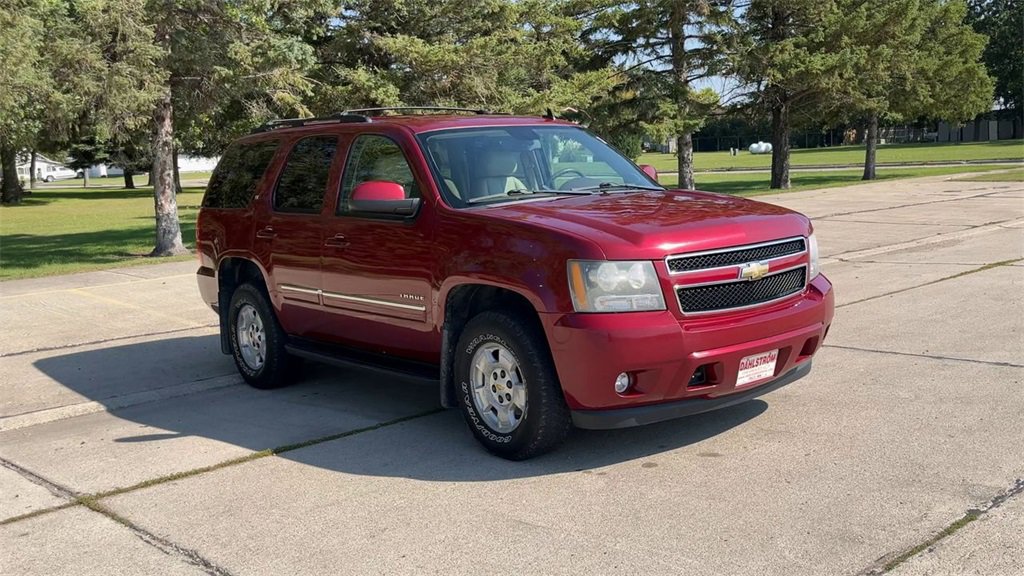 Used 2011 Chevrolet Tahoe LT with VIN 1GNSKBE09BR282412 for sale in Oslo, Minnesota